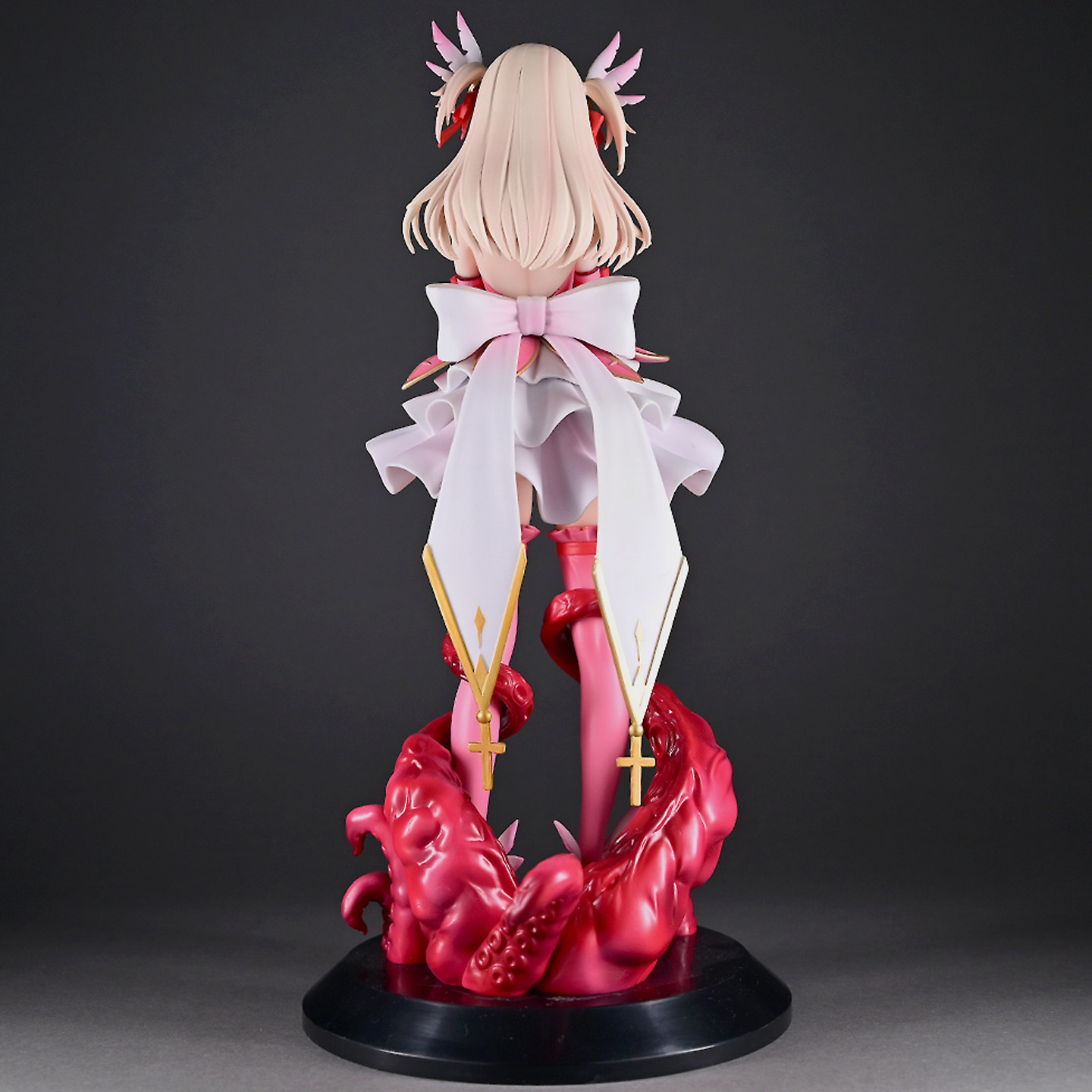 Magical Girl Illya Gk Figure F - огляд і ціна Fate Anime Merchandise